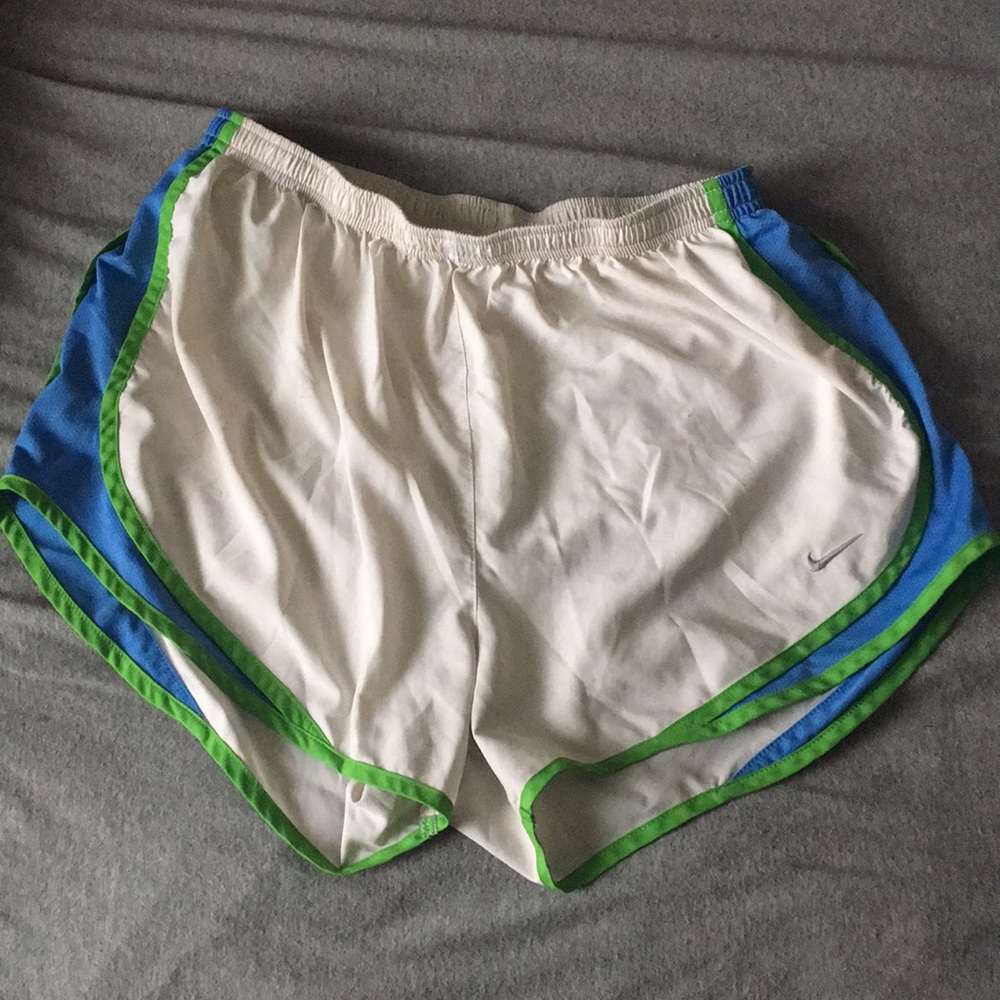 White nike pro shorts