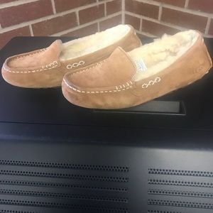 Ugg slippers