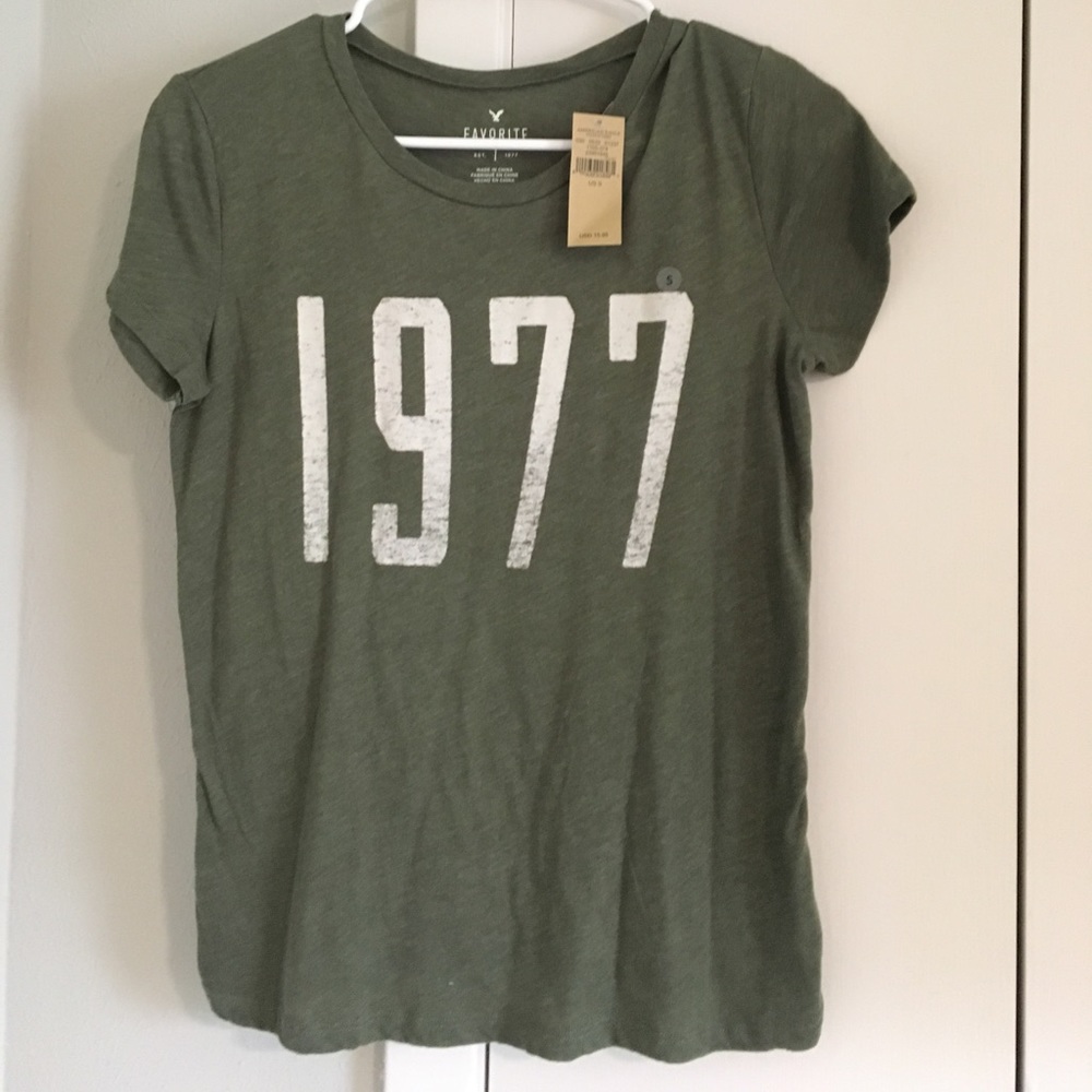 NWT American Eagle Tee