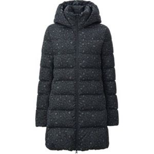 Uniqlo gray leopard puffer stretch down jacket, S