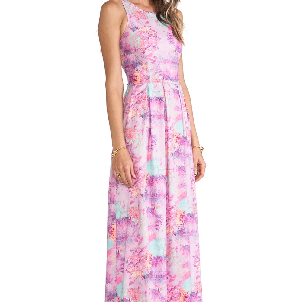 Isla & Lulu Ivory Gate Maxi Dress
