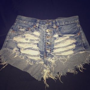 Small high wasted shorts