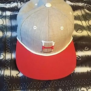 Burton Snapback