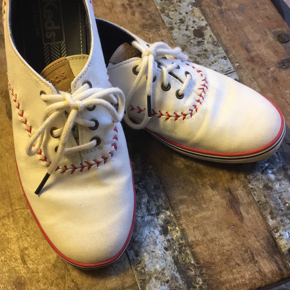 Canvas baseball keds size 7