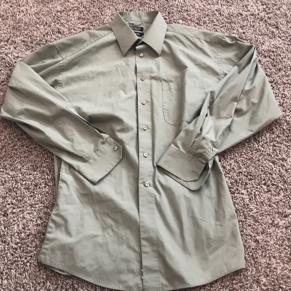 Men’s button down dress shirt