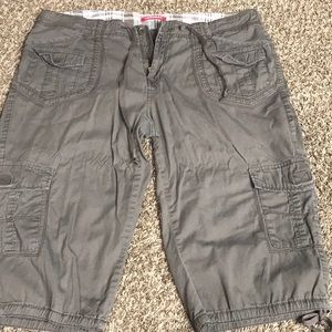 Women’s size 13 Union Bay Cargo pants
