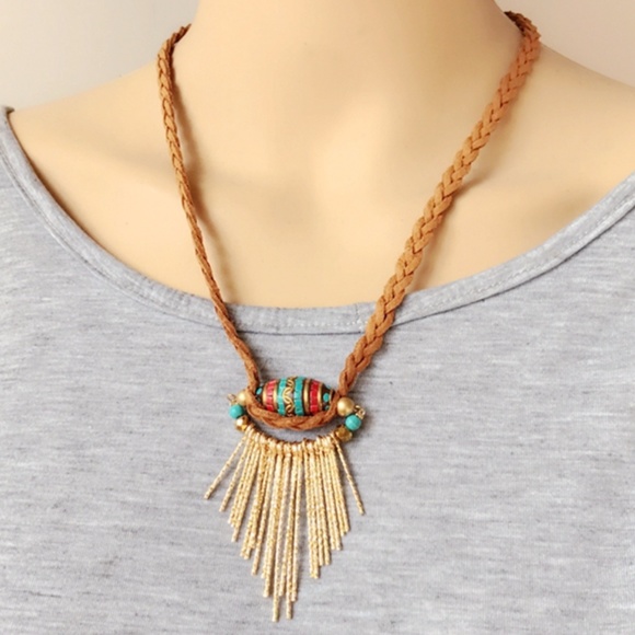 Handmade Ethnic Nepal/Tibetan Bead Tassel Necklace - Picture 3 of 3