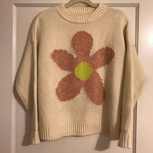 SMALL URBAN OUTFITTERS flower sweater ✨