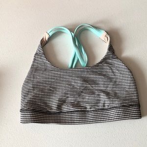 Lululemon energy sport bra