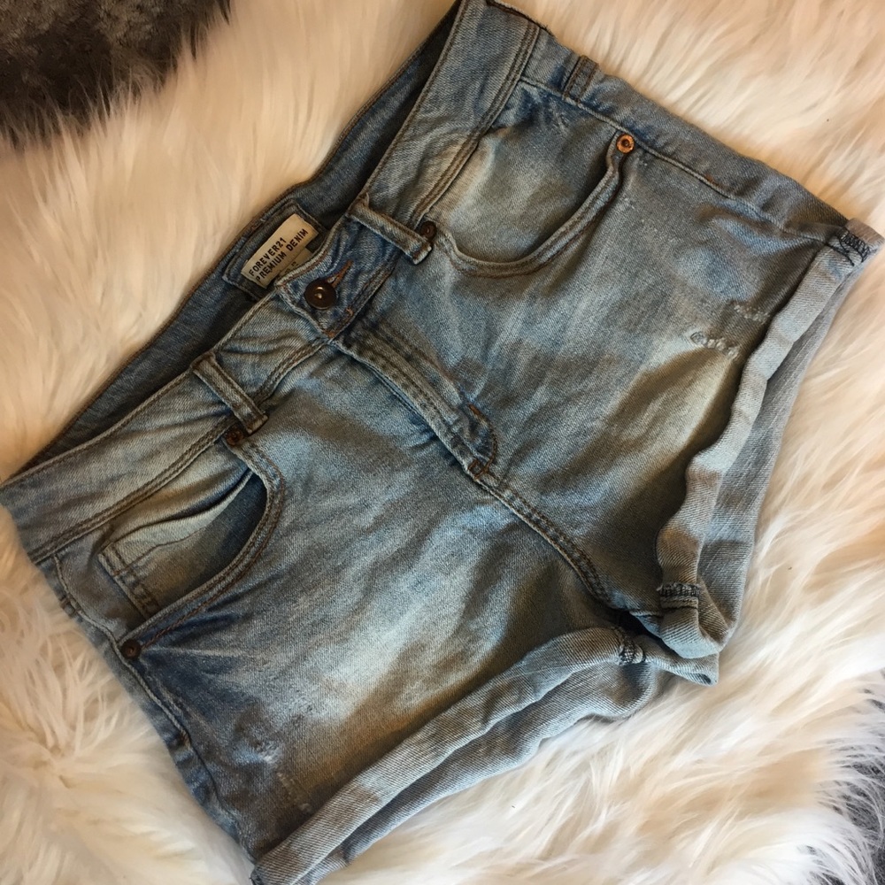 { 💋 high waist shorts }