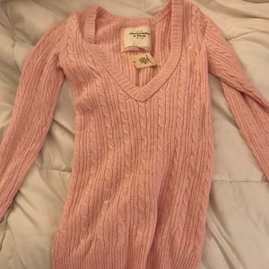 Abercrombie & Fitch Sweater