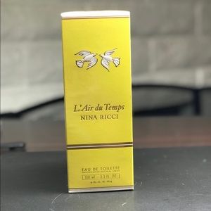 Nina Ricci Perfume NWT