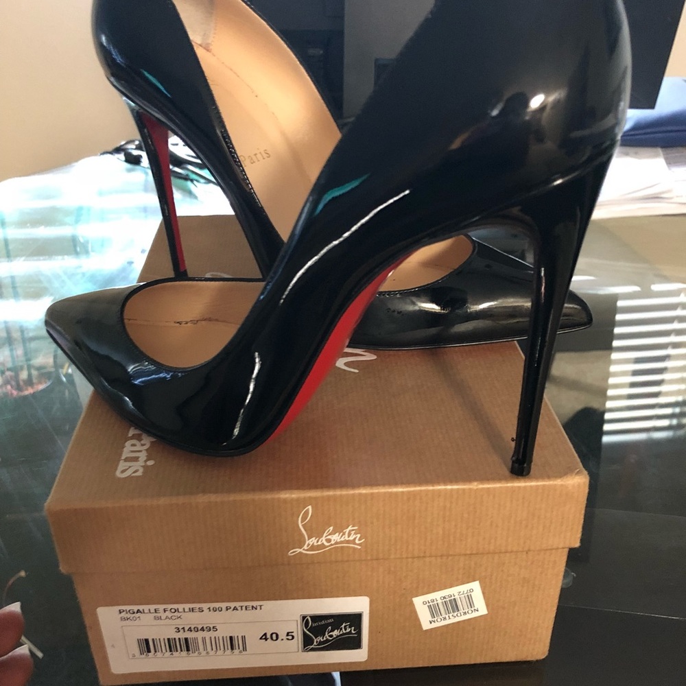 Authentic Louboutin Pigalle Follies 100Patent Blk