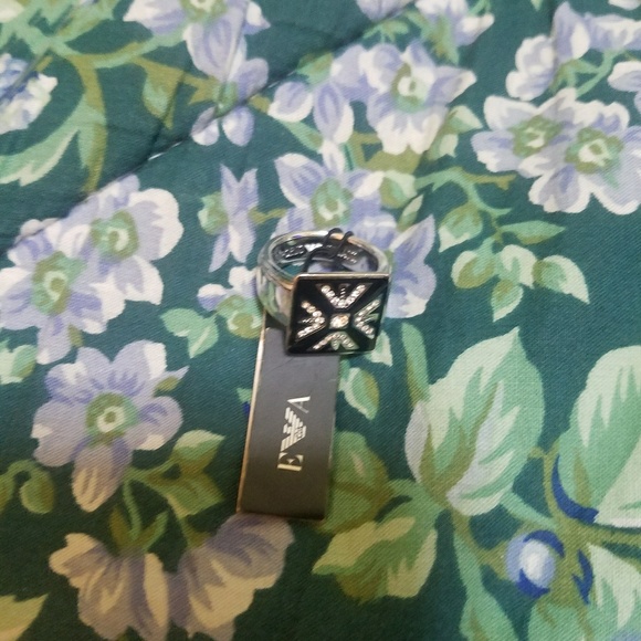 Emporio Armani Ring - Picture 2 of 3