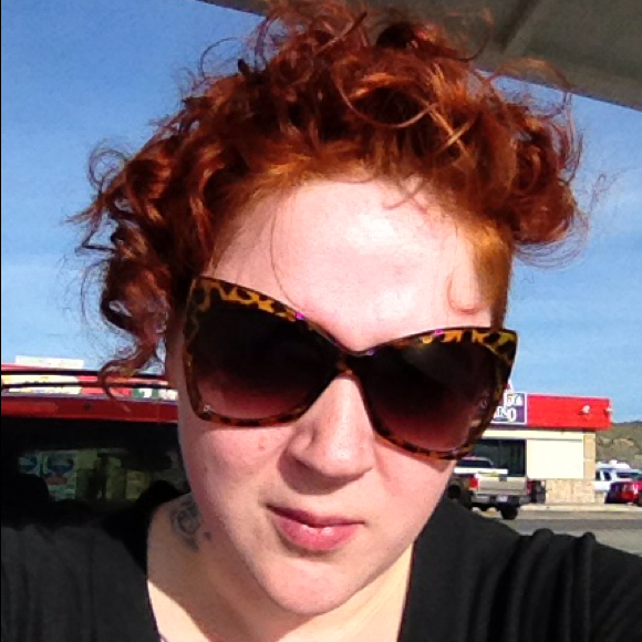 Poshmark profile picture for @spineless