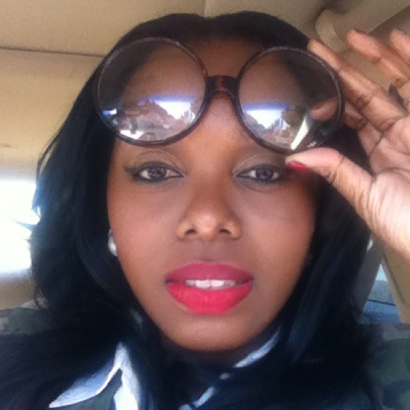 mznicole32