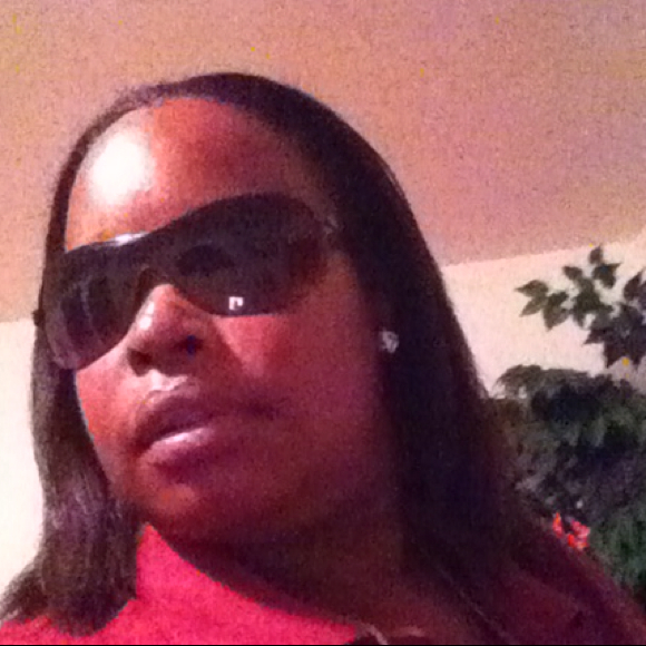 Poshmark profile picture for @coca