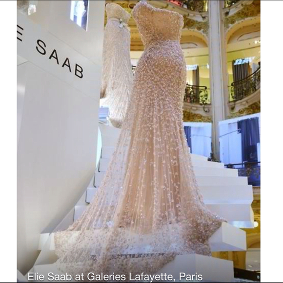 lavishmecouture