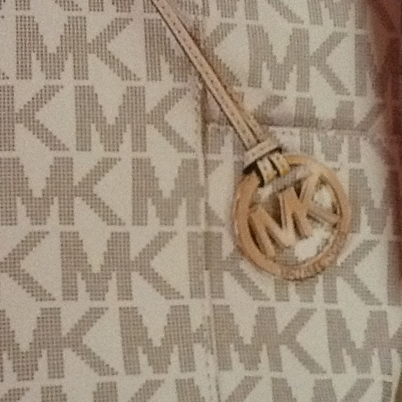 mklover85