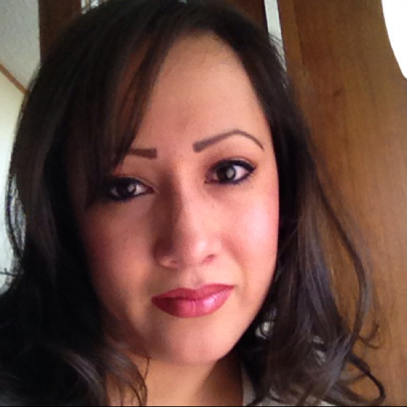 Poshmark profile picture for @rosamaria