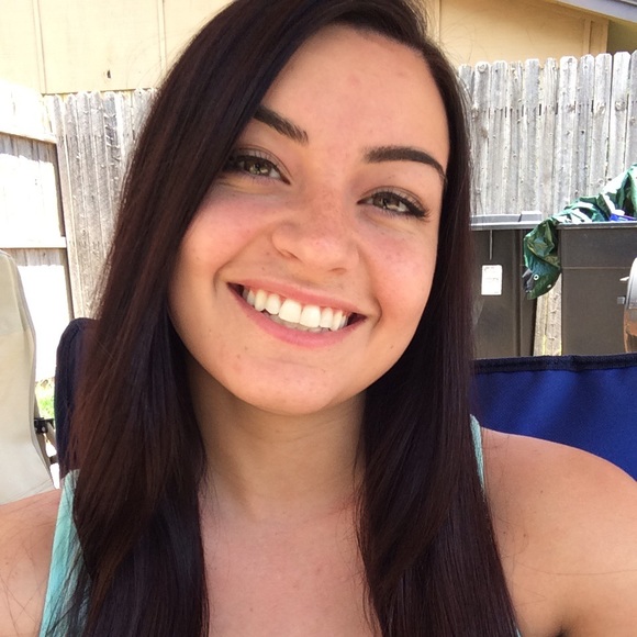 nicolehamouch