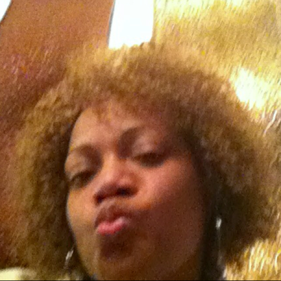 Poshmark profile picture for @crank