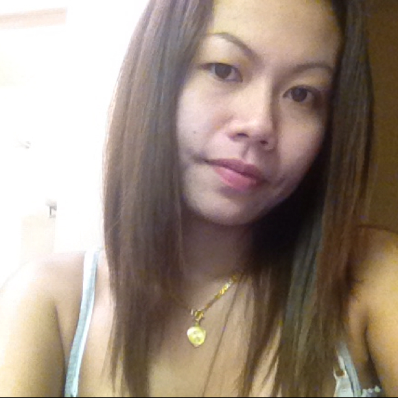 Poshmark profile picture for @wangler