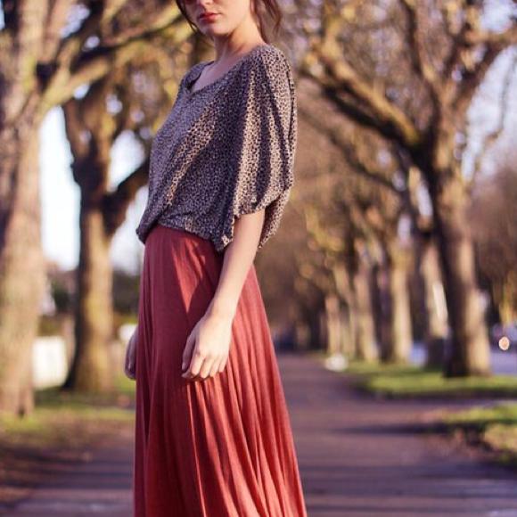 Poshmark profile picture for @tarts
