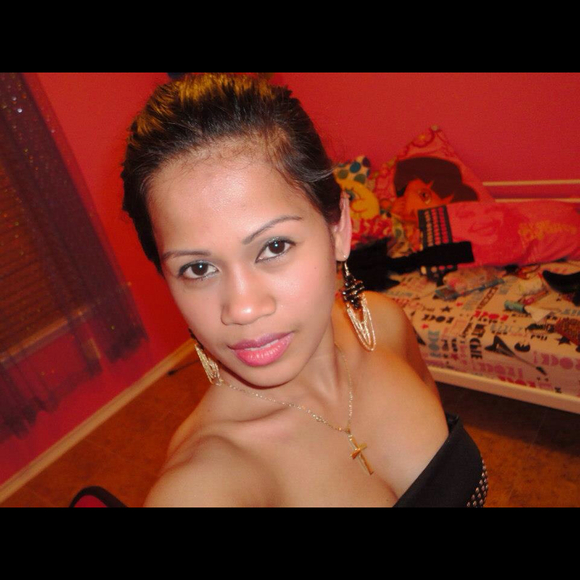 Poshmark profile picture for @villa