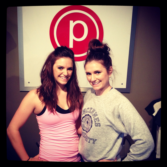 Poshmark profile picture for @meganf