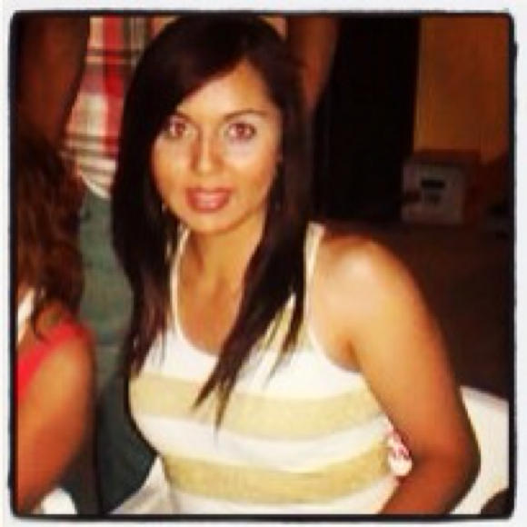 Poshmark profile picture for @africa