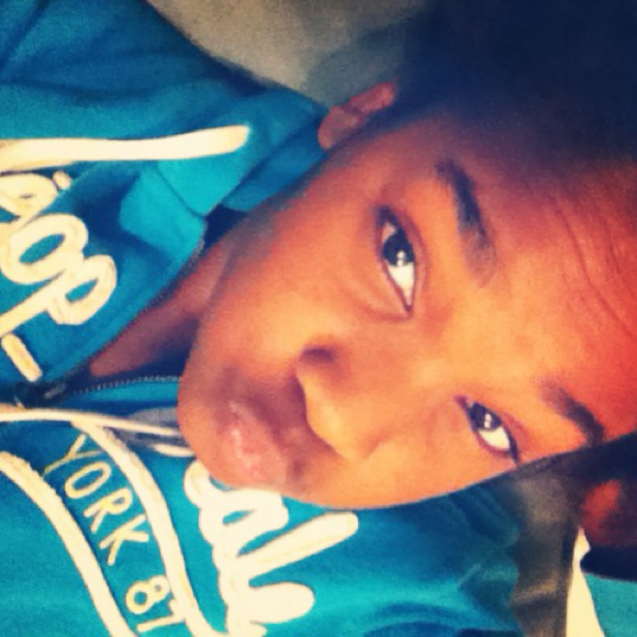 zariaakazeze
