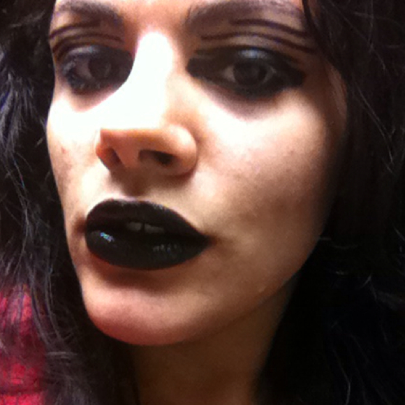 Poshmark profile picture for @starve