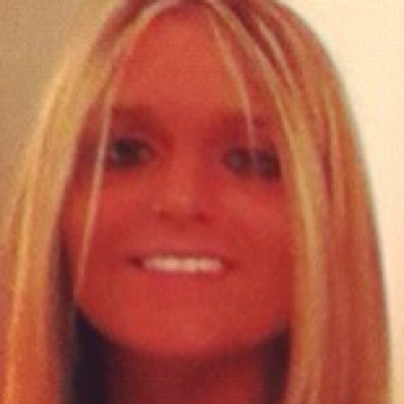 Poshmark profile picture for @untouchable