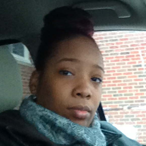 Poshmark profile picture for @martinique