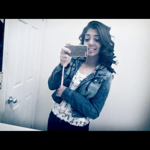 vaneesssaaaa_