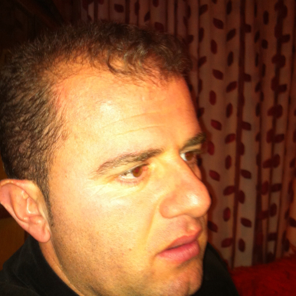Poshmark profile picture for @renato