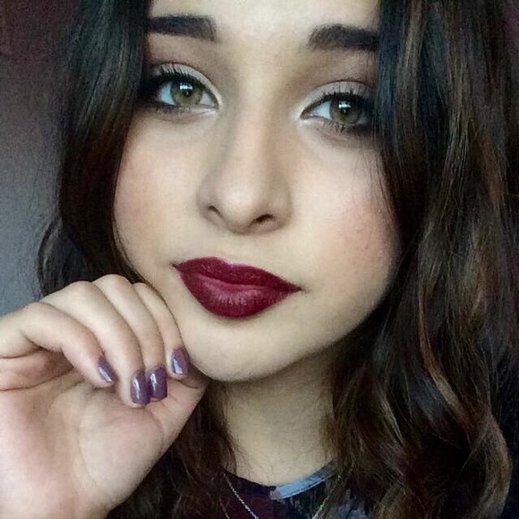 Poshmark profile picture for @sincerely