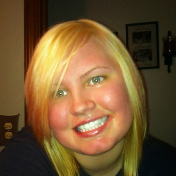 Poshmark profile picture for @jsn