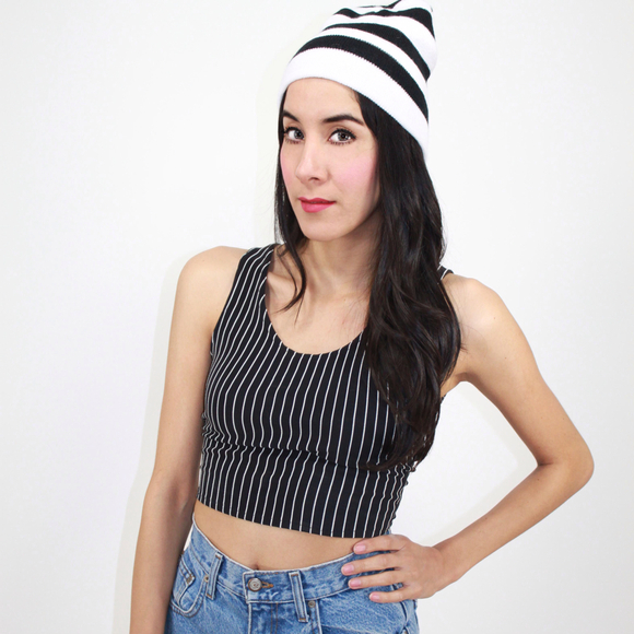 Poshmark profile picture for @confetti