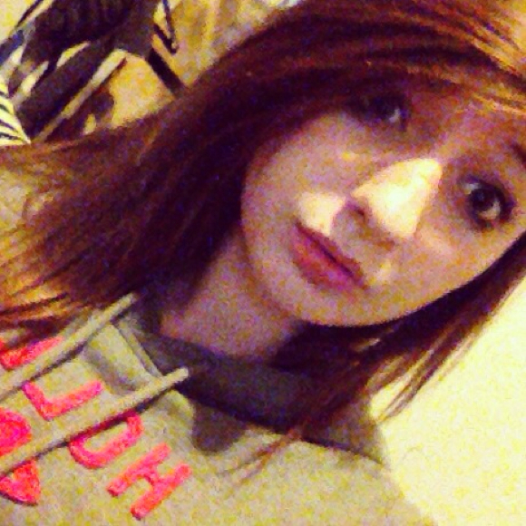 holli_nicol