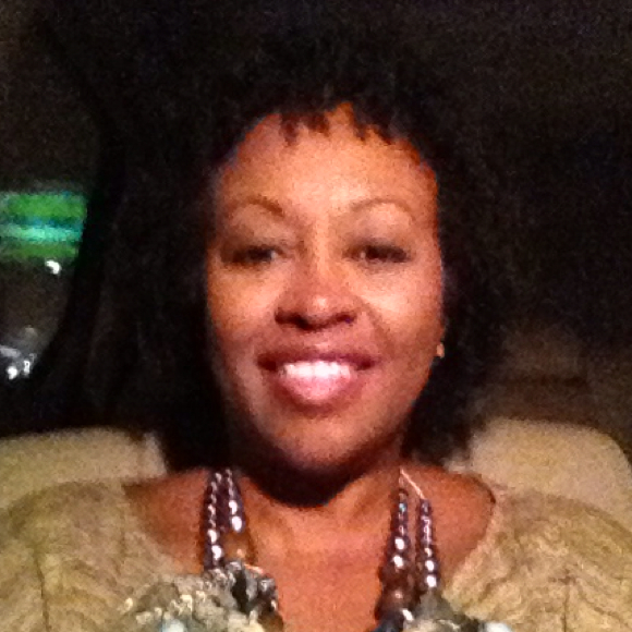 Poshmark profile picture for @showy