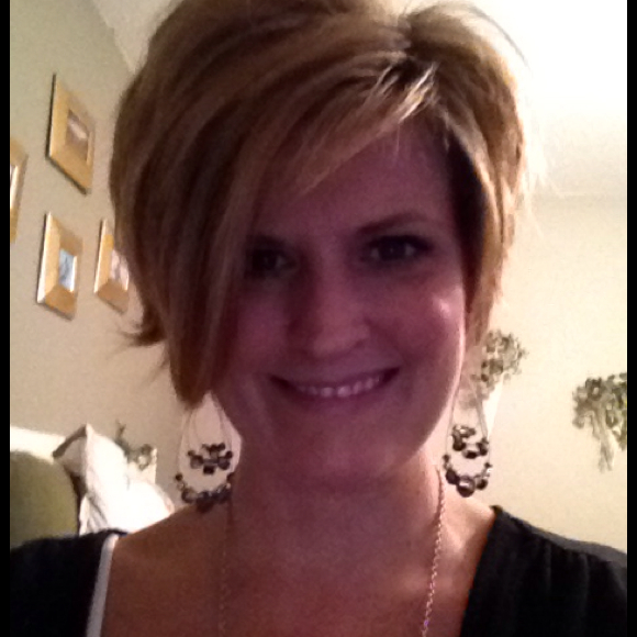 Poshmark profile picture for @elements