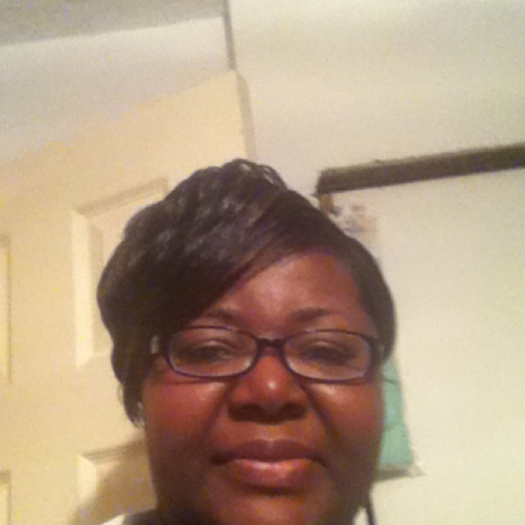 Poshmark profile picture for @arch