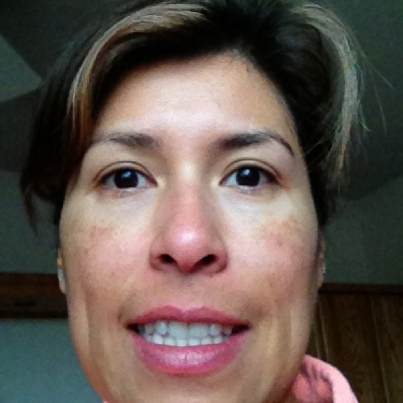 Poshmark profile picture for @arte