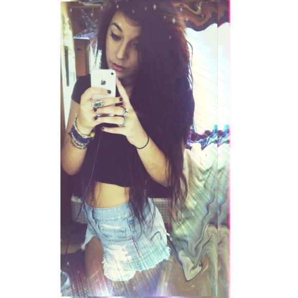 naomee