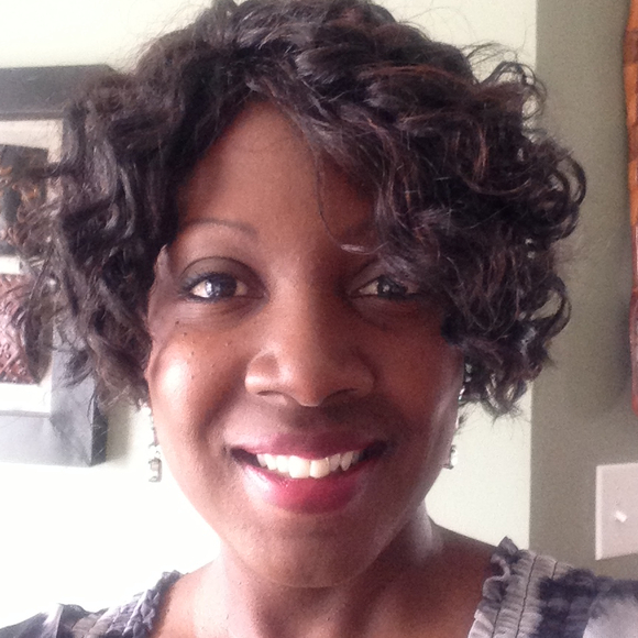 Poshmark profile picture for @reruns