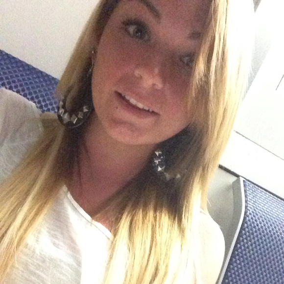 alexaraeee