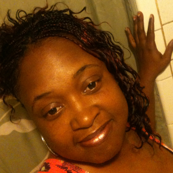 Poshmark profile picture for @bnet