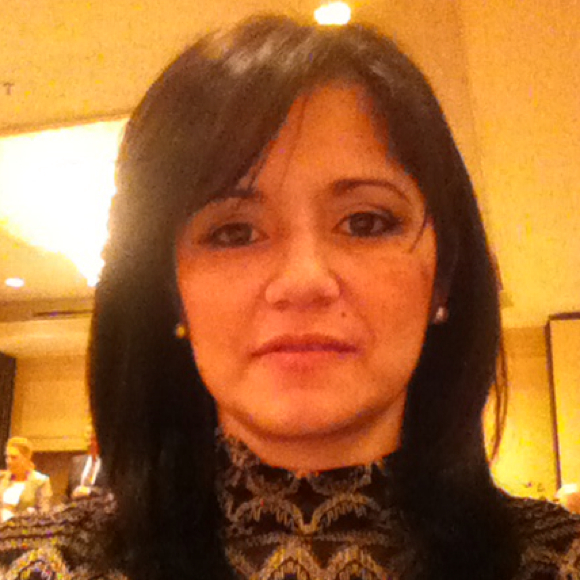 Poshmark profile picture for @valiente